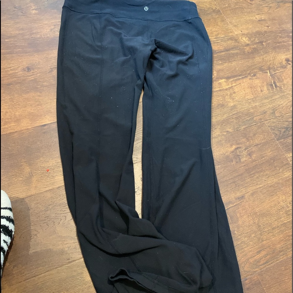 REVERSIBLE lululemon yoga/bootcut leggings